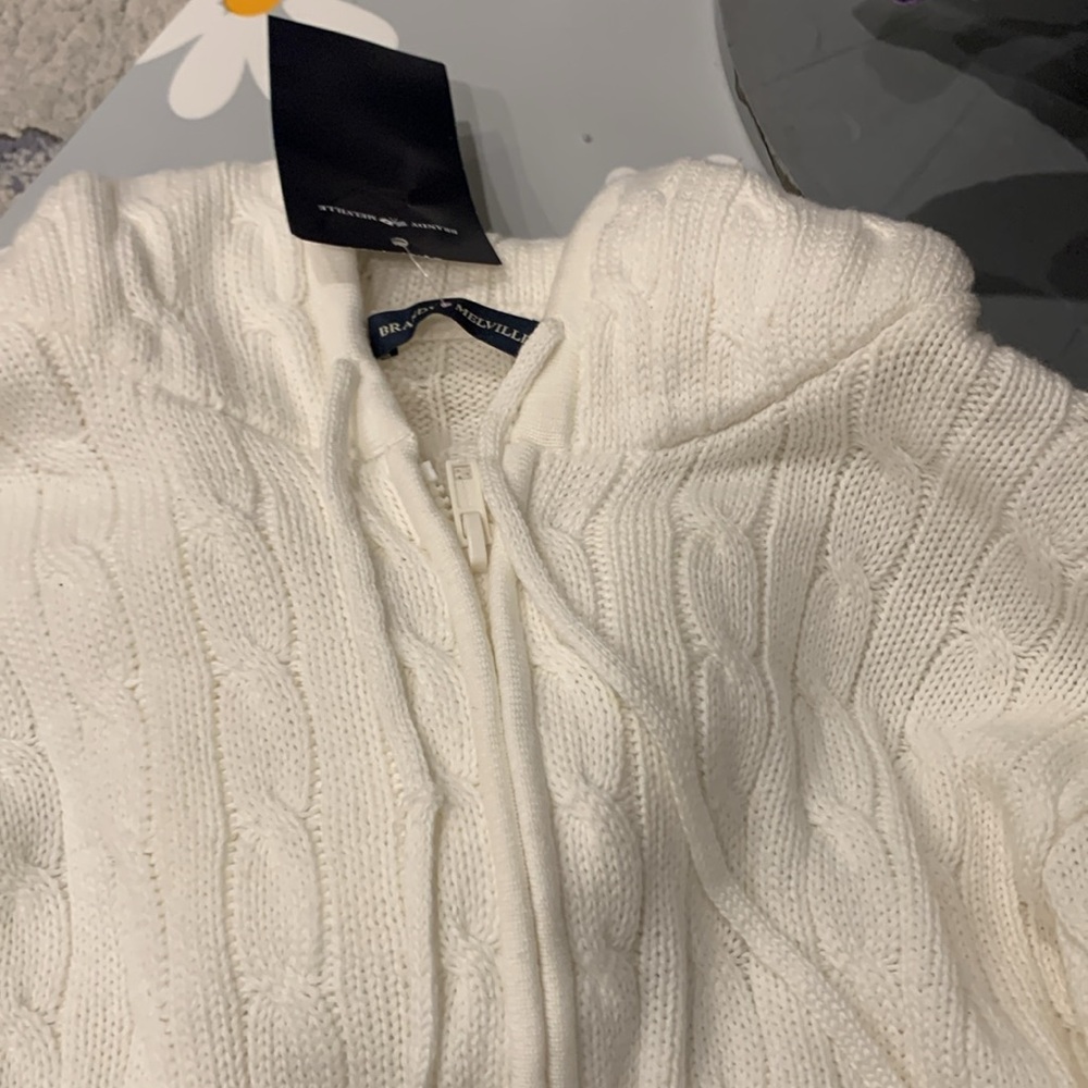Brandy Melville White Knit Sweater - Picture 6 of 7